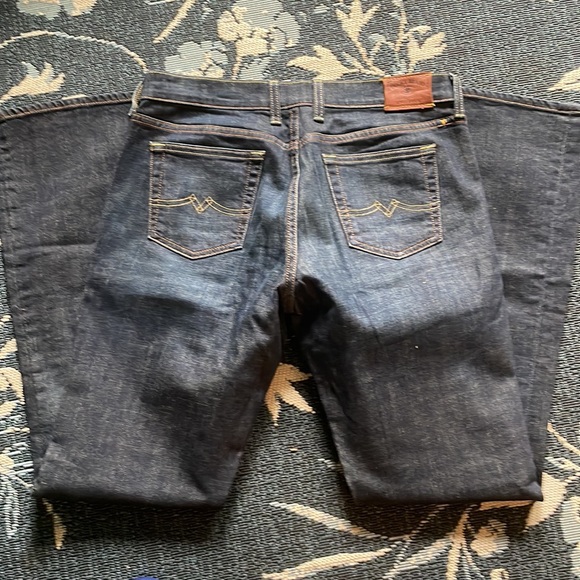 Lucky Brand Denim - Lucky Brand jeans size 10/30 Like new!